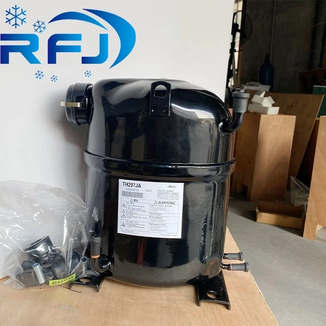 R22 Toshiba Rotory Refrigerator Compressor TH297JA